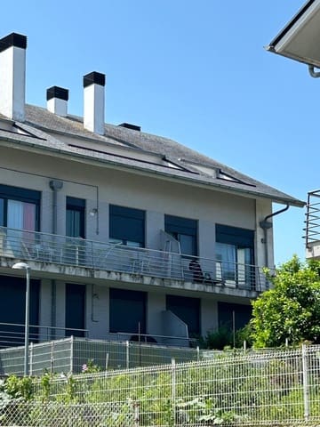 2 slaapkamer Flat te huur in Mogro, Miengo - € 1.000 (Ref: 9976870)