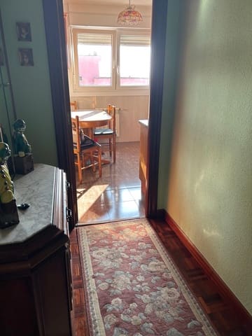 Piso de 3 habitaciones en Santander en alquiler - 1.100 € (Ref: 9976871)