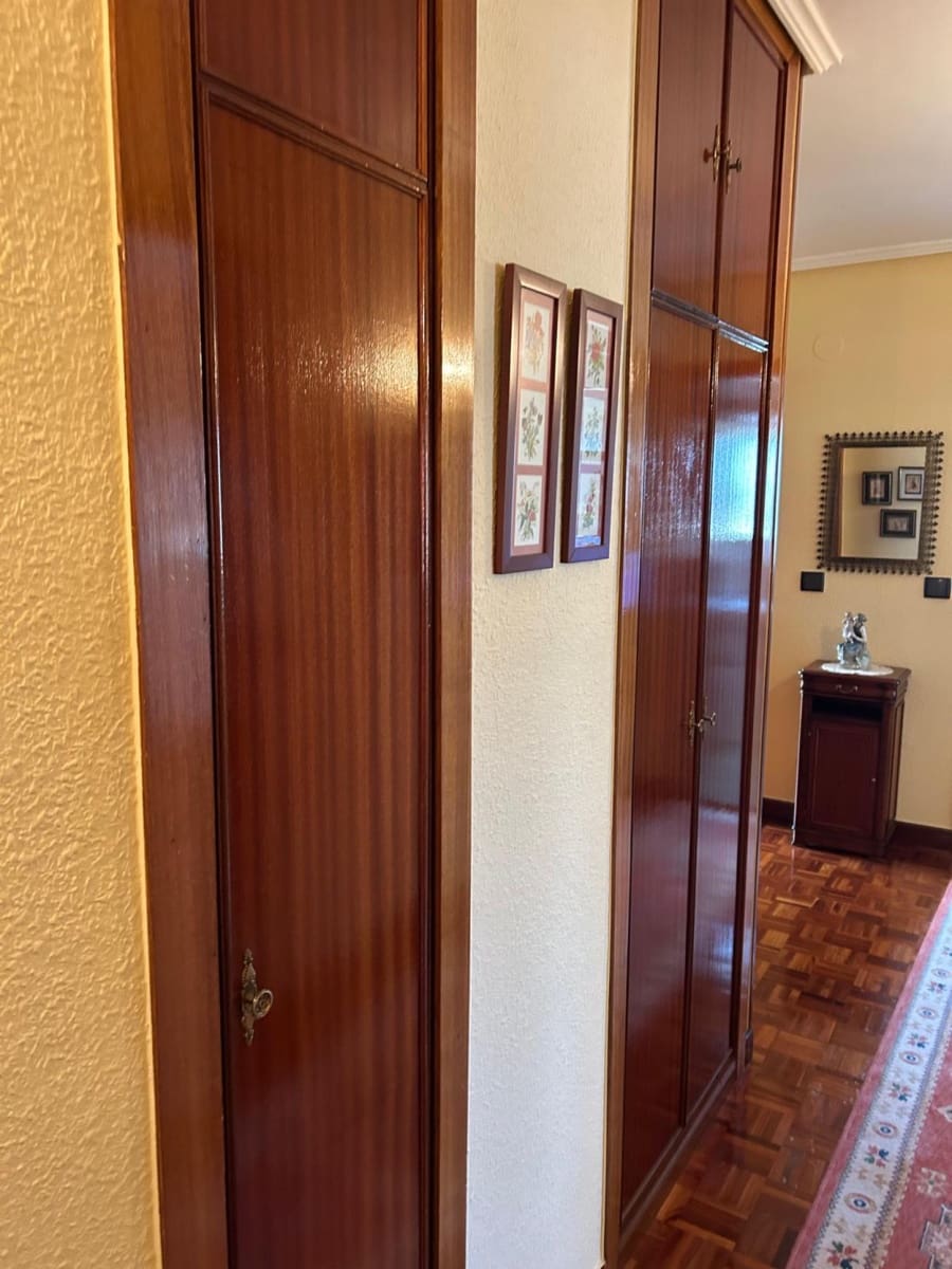 4 makuuhuone Asunto vuokrattavana paikassa Reinosa - 850 € (Ref: 9976872)