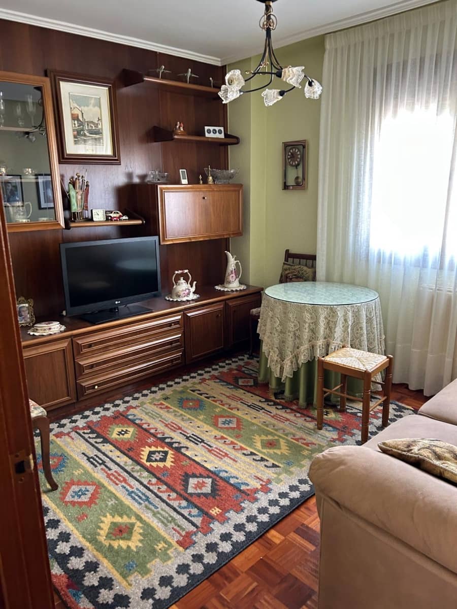 4 makuuhuone Asunto vuokrattavana paikassa Reinosa - 850 € (Ref: 9976872)