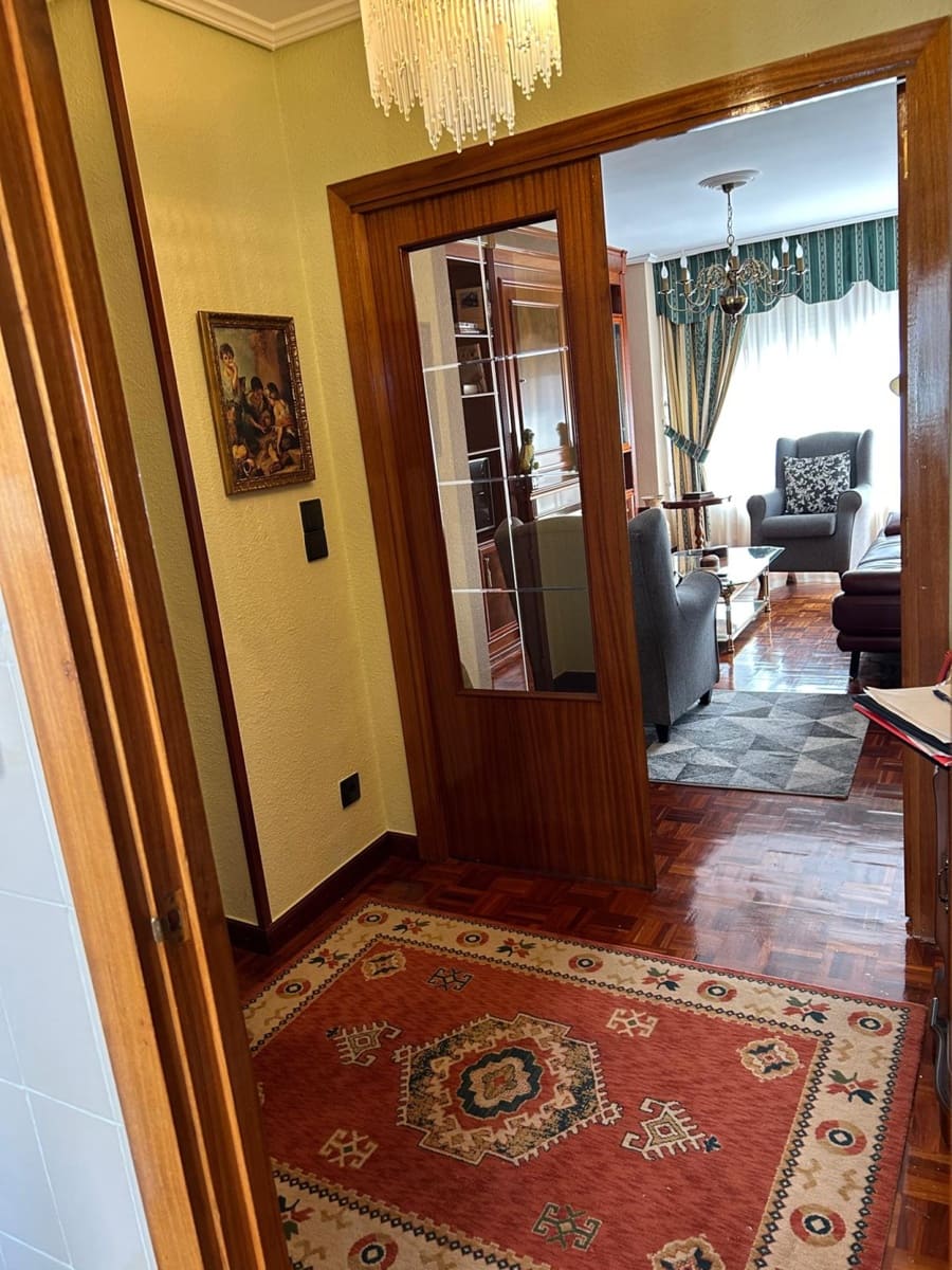 4 makuuhuone Asunto vuokrattavana paikassa Reinosa - 850 € (Ref: 9976872)