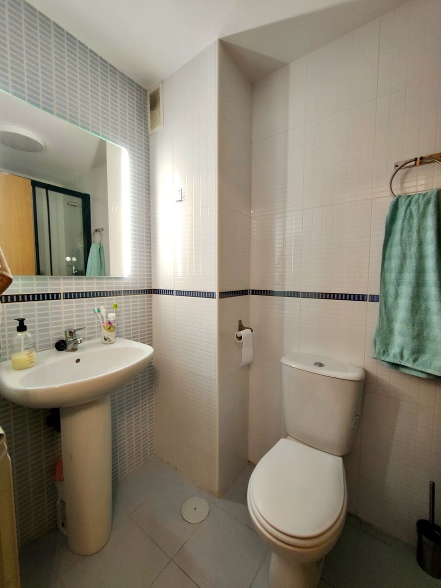 3 sovrum Lägenhet att hyra i Santander med pool garage - 1 200 € (Ref: 9996710)