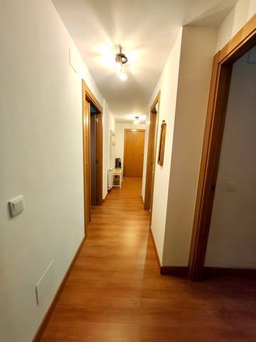 3 makuuhuone Asunto vuokrattavana paikassa Santander - 1 200 € (Ref: 9996710)