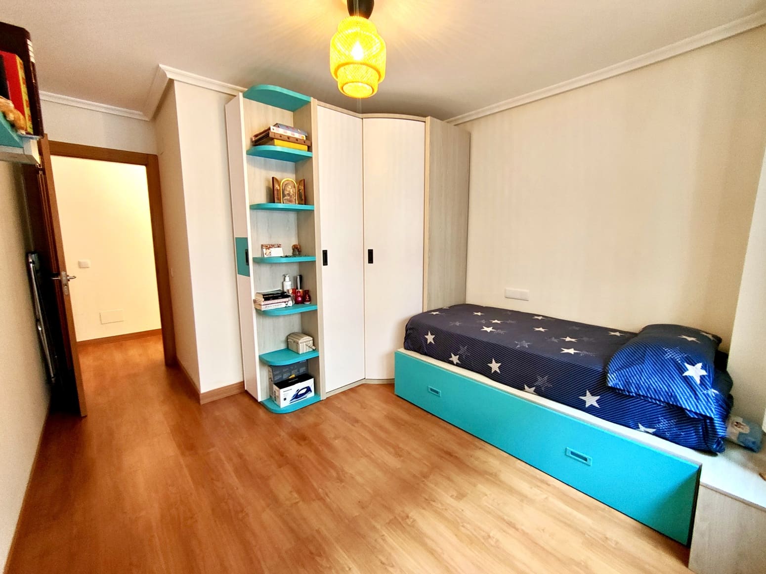 3 sovrum Lägenhet att hyra i Santander med pool garage - 1 200 € (Ref: 9996710)