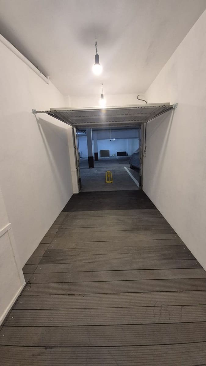 Garagem para venda em Puerto de la Cruz - 40 000 € (Ref: 10021272)