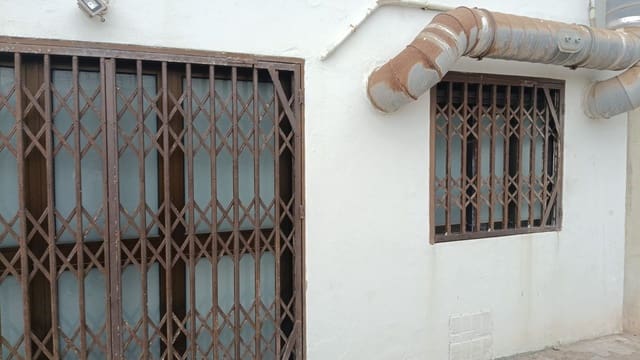 Commercieel te huur in Garachico - € 1.500 (Ref: 10021275)