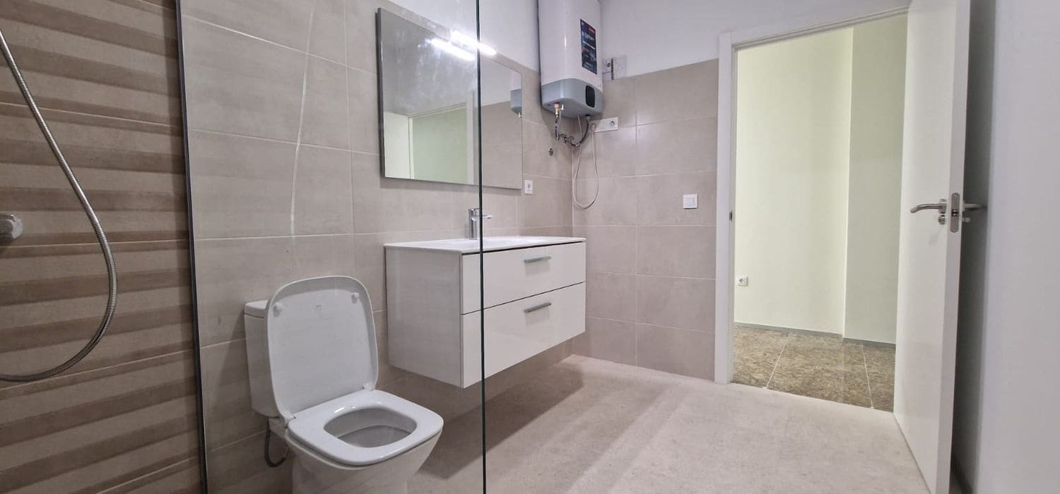 2 slaapkamer Appartement te koop in Santa Cruz de Tenerife met garage - € 250.000 (Ref: 10021277)