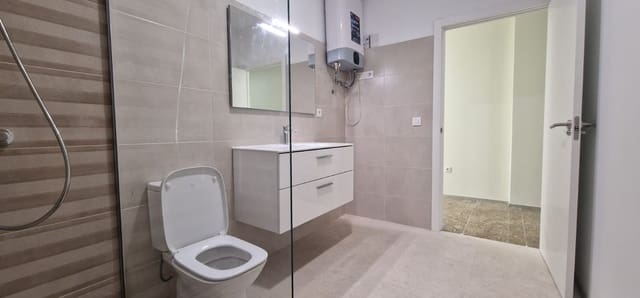 2 sypialnia Apartament na sprzedaż w Salamanca, Santa Cruz de Tenerife z garażem - 250 000 € (Ref: 10021277)
