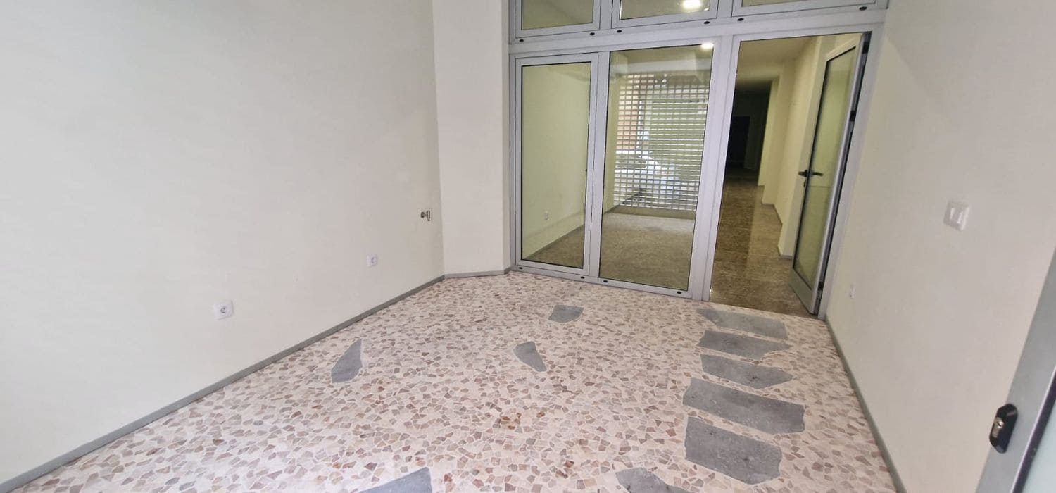2 slaapkamer Appartement te koop in Santa Cruz de Tenerife met garage - € 250.000 (Ref: 10021277)