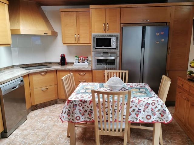 4 quarto Casa em Banda para venda em Icod de los Vinos com garagem - 200 000 € (Ref: 10021278)