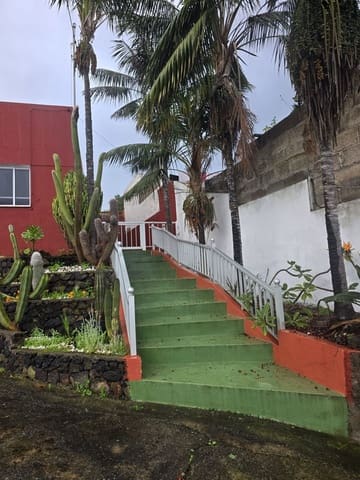 4 makuuhuone Omakotitalo myytävänä paikassa Icod de los Vinos mukana 
autotalli - 240 000 € (Ref: 10021282)