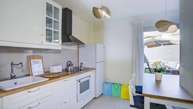 2 quarto Apartamento para venda em Corralejo, La Oliva com garagem - 270 000 € (Ref: 10021283)