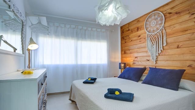 2 quarto Apartamento para venda em Corralejo, La Oliva com garagem - 270 000 € (Ref: 10021283)