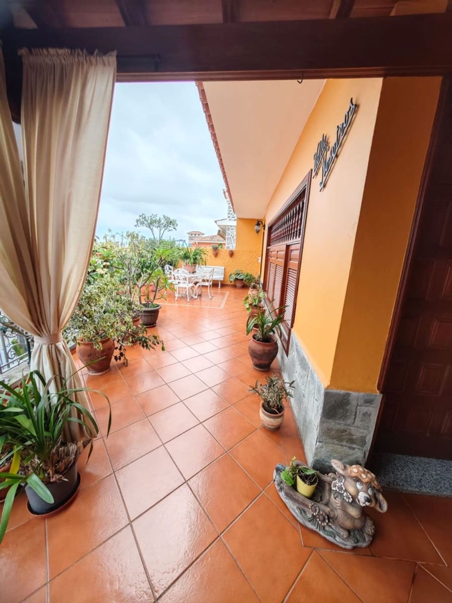 4 Zimmer Villa zu verkaufen in Icod de los Vinos mit Garage - 490.000 € (Ref: 10021286)