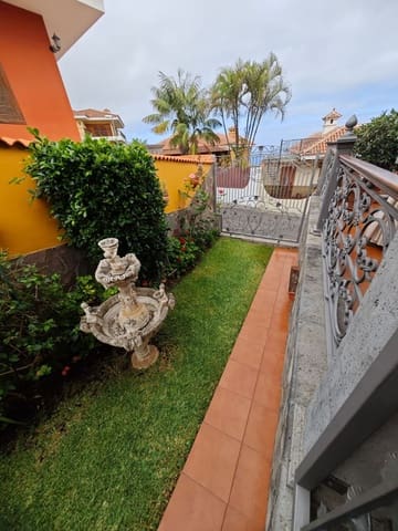 4 Zimmer Villa zu verkaufen in Icod de los Vinos mit Garage - 490.000 € (Ref: 10021286)