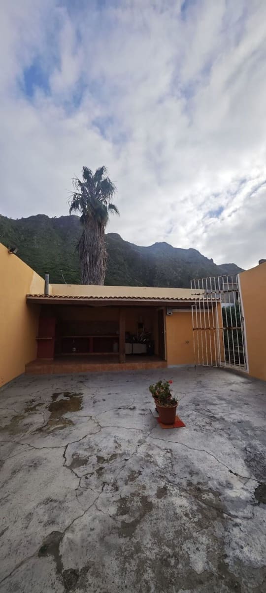 3 Zimmer Haus zu verkaufen in Los Silos mit Garage - 215.000 € (Ref: 10021288)