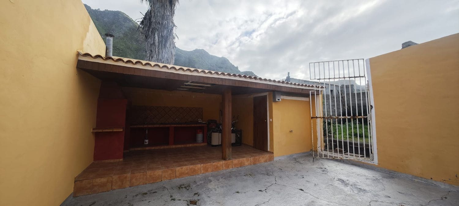 3 Zimmer Haus zu verkaufen in Los Silos mit Garage - 215.000 € (Ref: 10021288)