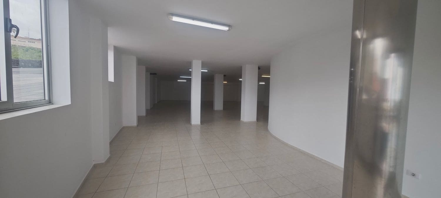 Local Comercial en Icod de los Vinos en alquiler - 900 € (Ref: 10021289)