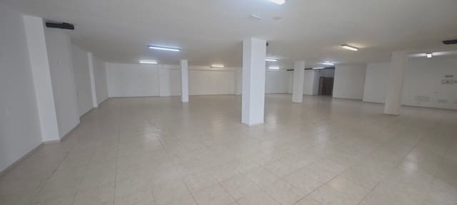 Local Comercial en Icod de los Vinos en alquiler - 900 € (Ref: 10021289)
