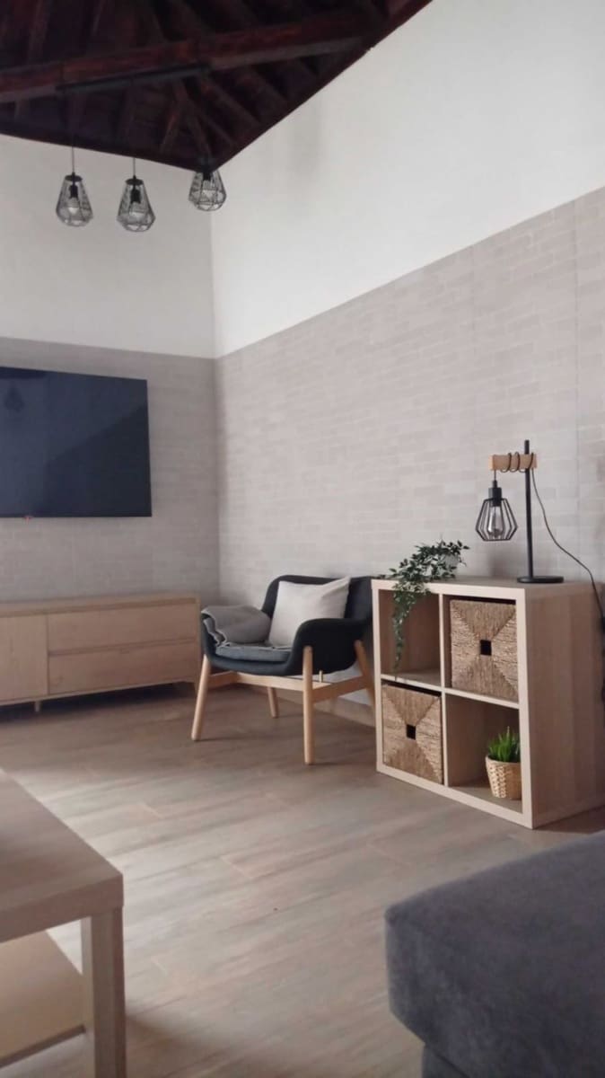 2 makuuhuone Omakotitalo vuokrattavana paikassa Garachico mukana 
autotalli - 1 250 € (Ref: 10021292)