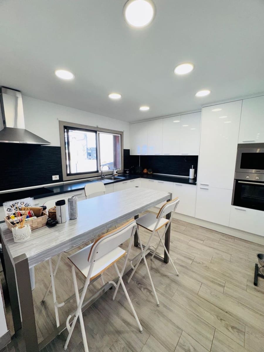 3 quarto Moradia para venda em La Orotava com piscina garagem - 790 000 € (Ref: 10021296)