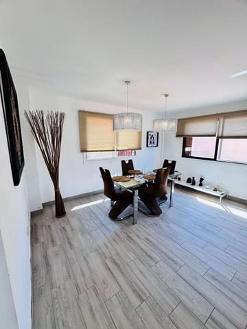 3 quarto Moradia para venda em La Orotava com piscina garagem - 790 000 € (Ref: 10021296)
