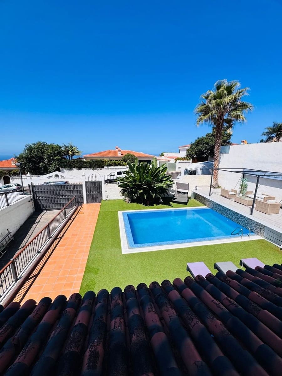 3 quarto Moradia para venda em La Orotava com piscina garagem - 790 000 € (Ref: 10021296)
