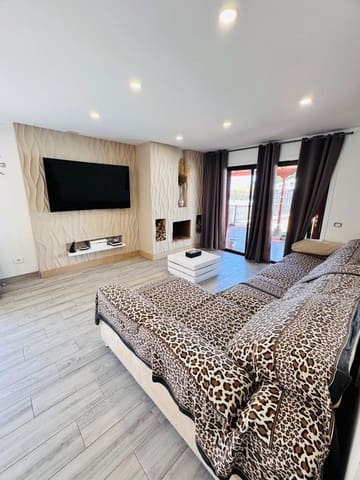 3 quarto Moradia para venda em La Orotava com piscina garagem - 790 000 € (Ref: 10021296)