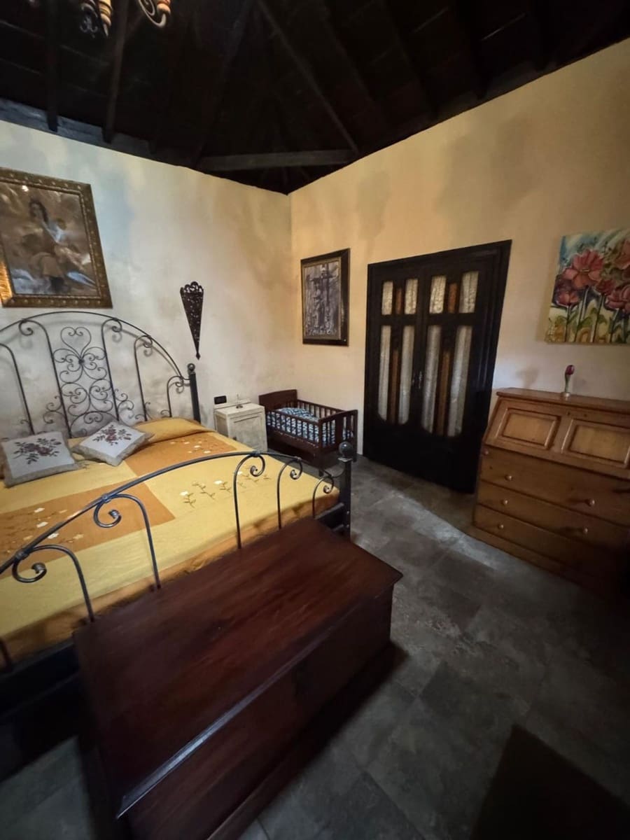 3 sovrum Villa till salu i Los Realejos med garage - 330 000 € (Ref: 10021297)