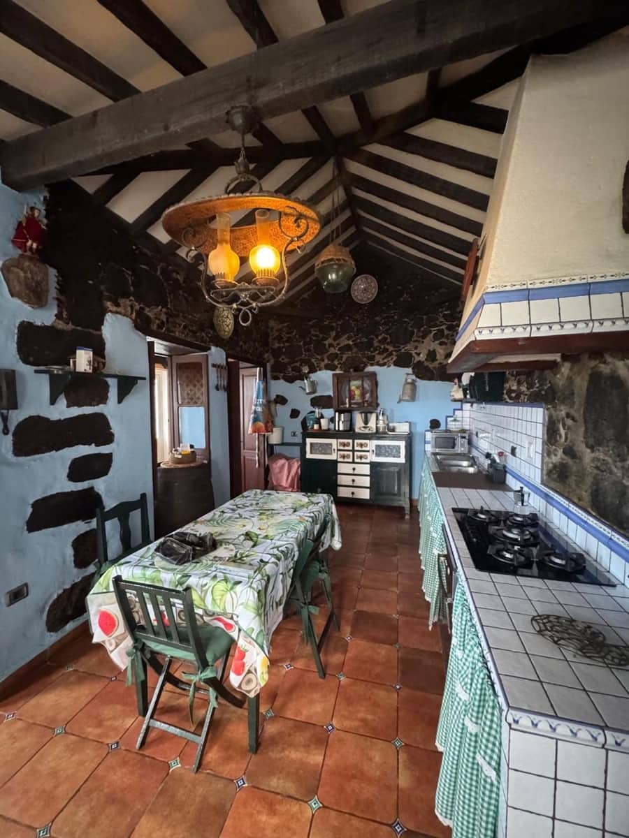 3 sovrum Villa till salu i Los Realejos med garage - 330 000 € (Ref: 10021297)