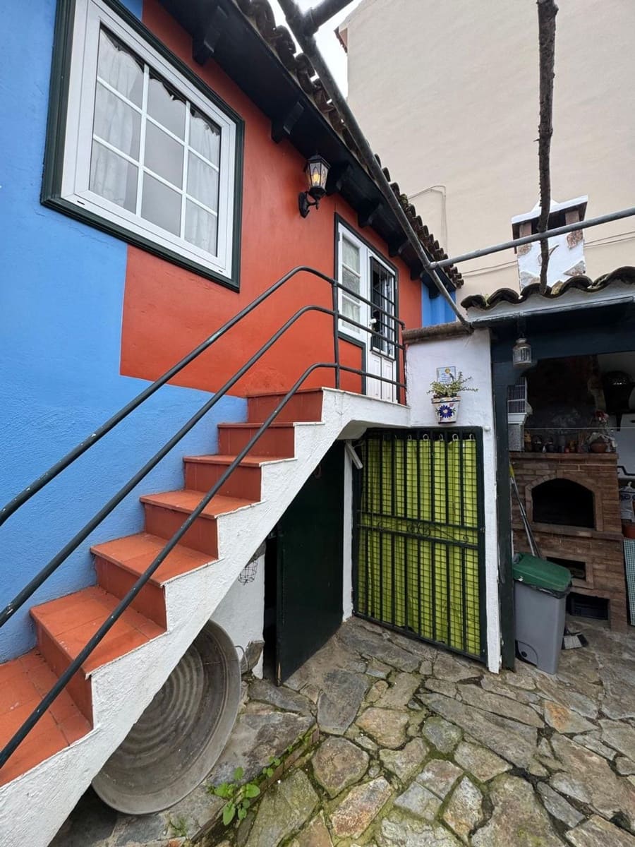 3 sovrum Villa till salu i Los Realejos med garage - 330 000 € (Ref: 10021297)