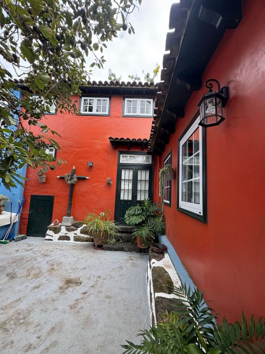 3 sovrum Villa till salu i Los Realejos med garage - 330 000 € (Ref: 10021297)