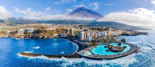 Local Comercial en Puerto de la Cruz en venta - 780.000 € (Ref: 10021301)