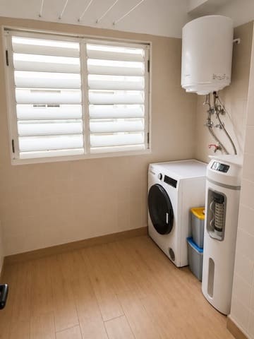 3 soveværelse Lejlighed til salg i Añaza, Santa Cruz de Tenerife med garage - € 230.000 (Ref: 10029994)