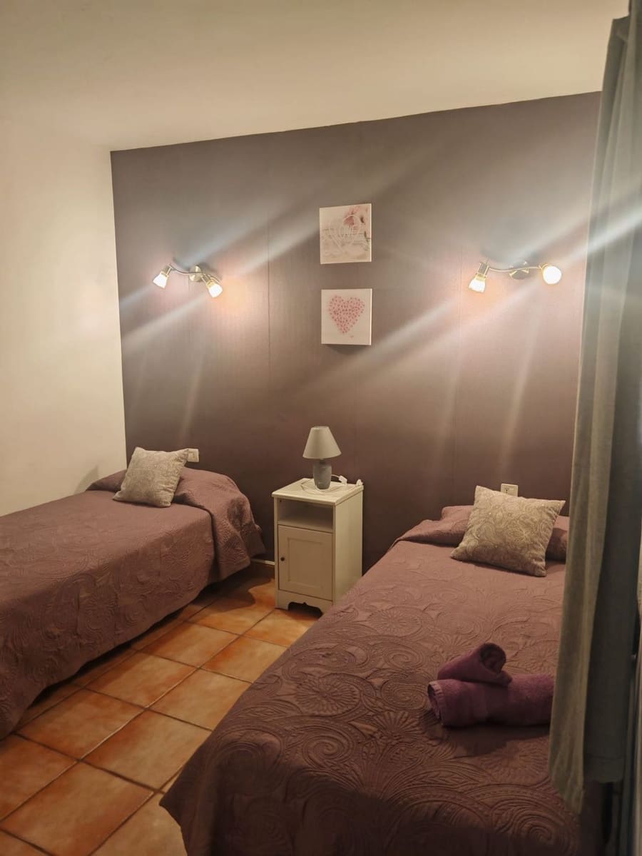 2 slaapkamer Appartement te huur in Tabaiba met garage - € 980 (Ref: 10085456)