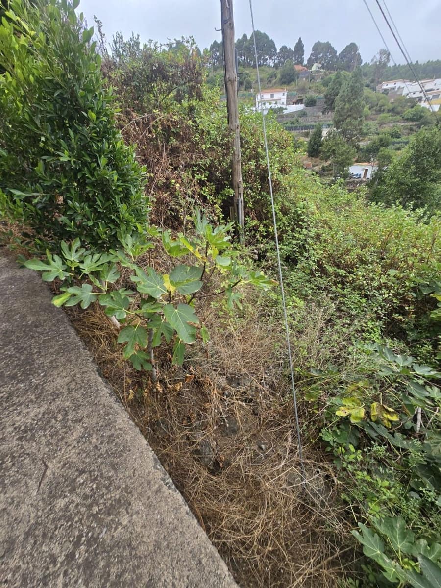Villa til salg i Santa Cruz de Tenerife med garage - € 140.000 (Ref: 10131149)