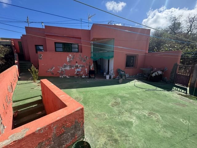 3 soveværelse Villa til salg i Icod de los Vinos med garage - € 180.000 (Ref: 10157094)