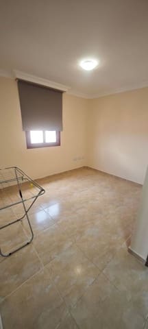 3 sypialnia Dom do wynajęcia w Santa Cruz de Tenerife z garażem - 650 € (Ref: 10168049)
