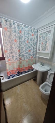3 sypialnia Dom do wynajęcia w Santa Cruz de Tenerife z garażem - 650 € (Ref: 10168049)