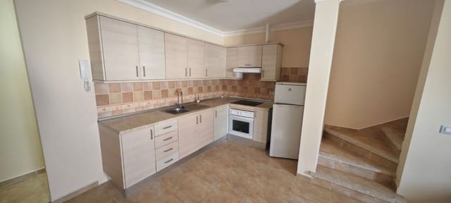 3 sypialnia Dom do wynajęcia w Santa Cruz de Tenerife z garażem - 650 € (Ref: 10168049)