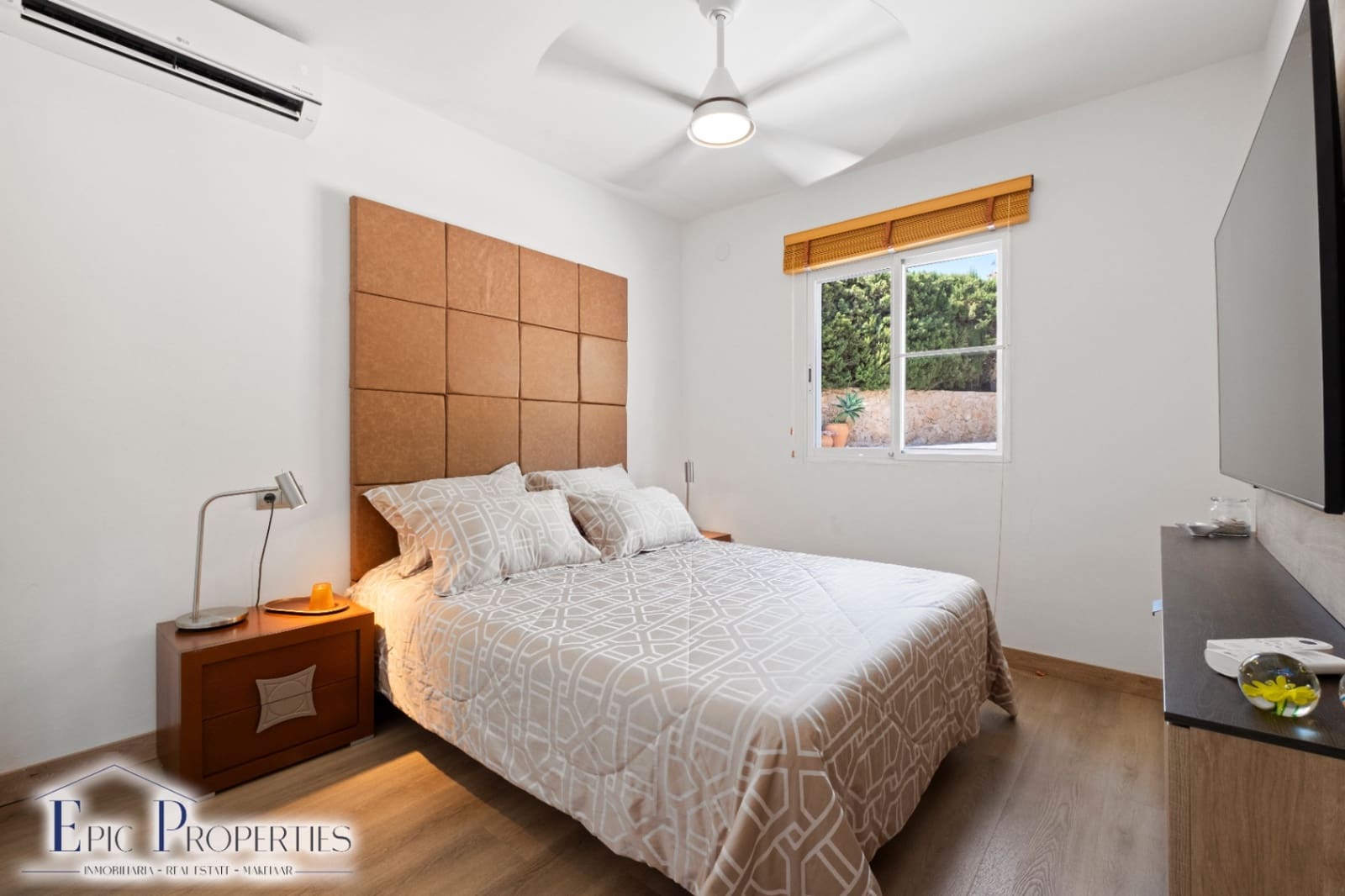 3 slaapkamer Villa te koop in La Nucia met zwembad garage - € 849.000 (Ref: 10014741)
