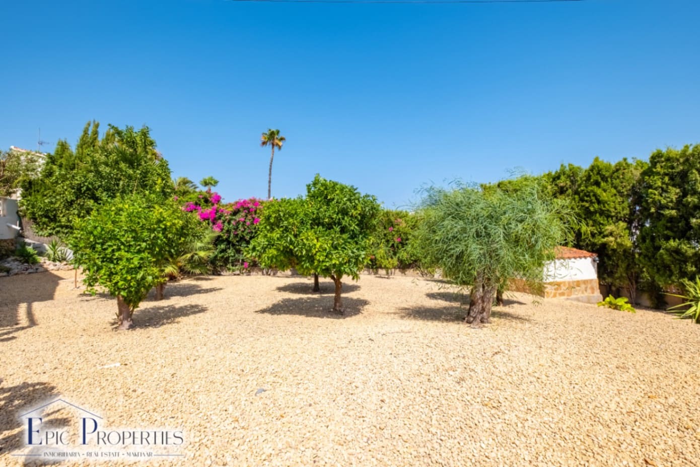 3 slaapkamer Villa te koop in La Nucia met zwembad garage - € 849.000 (Ref: 10014741)
