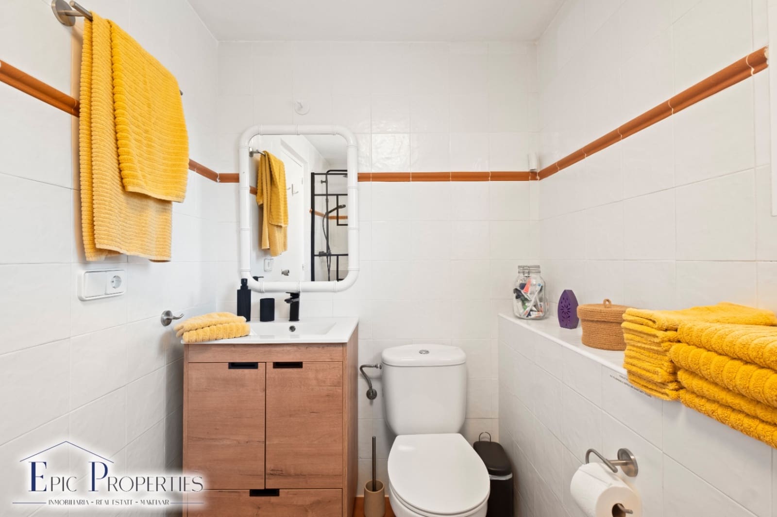 3 slaapkamer Villa te koop in La Nucia met zwembad garage - € 849.000 (Ref: 10014741)