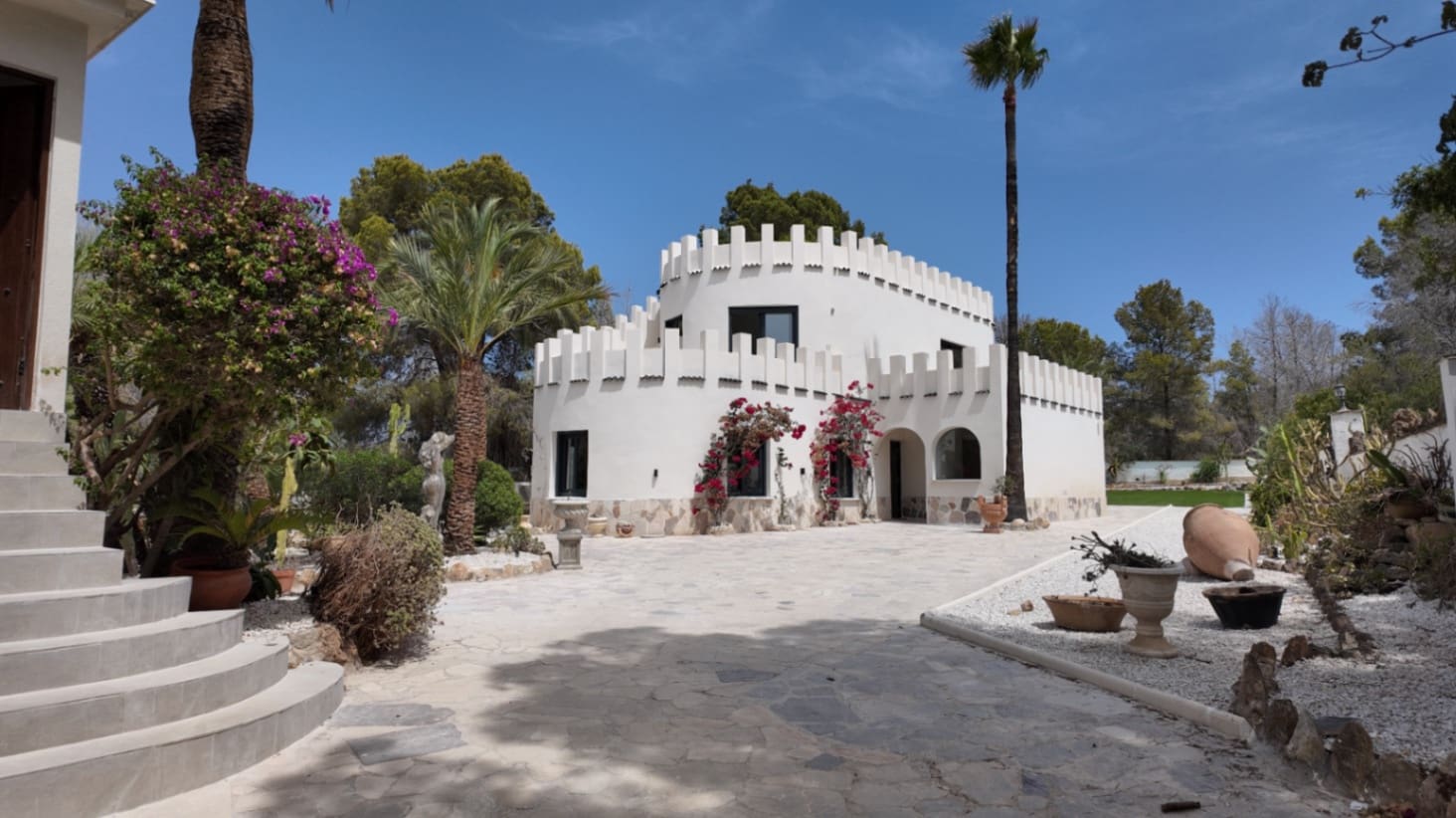 4 Zimmer Villa zu verkaufen in Albir mit Pool Garage - 1.595.000 € (Ref: 10024875)
