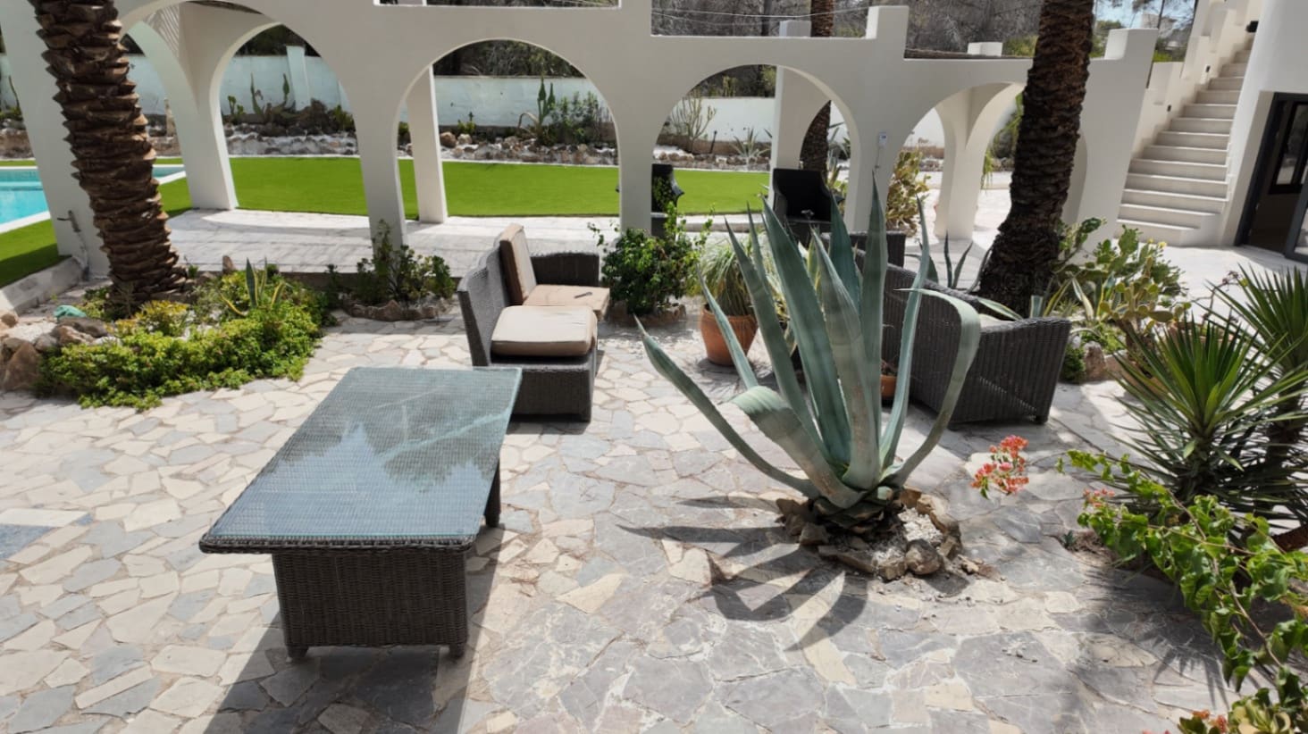 4 Zimmer Villa zu verkaufen in Albir mit Pool Garage - 1.595.000 € (Ref: 10024875)