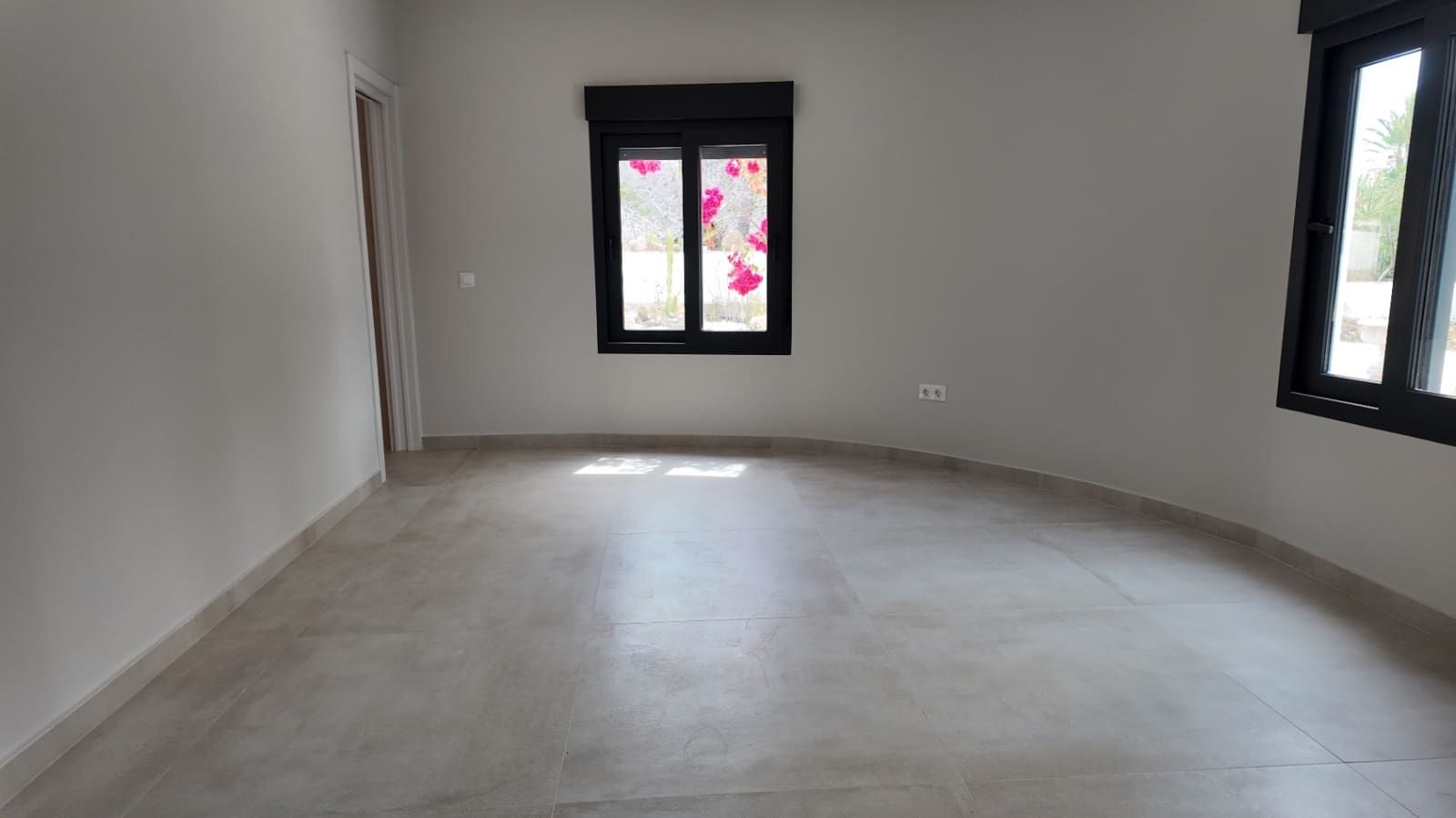 4 Zimmer Villa zu verkaufen in Albir mit Pool Garage - 1.595.000 € (Ref: 10024875)
