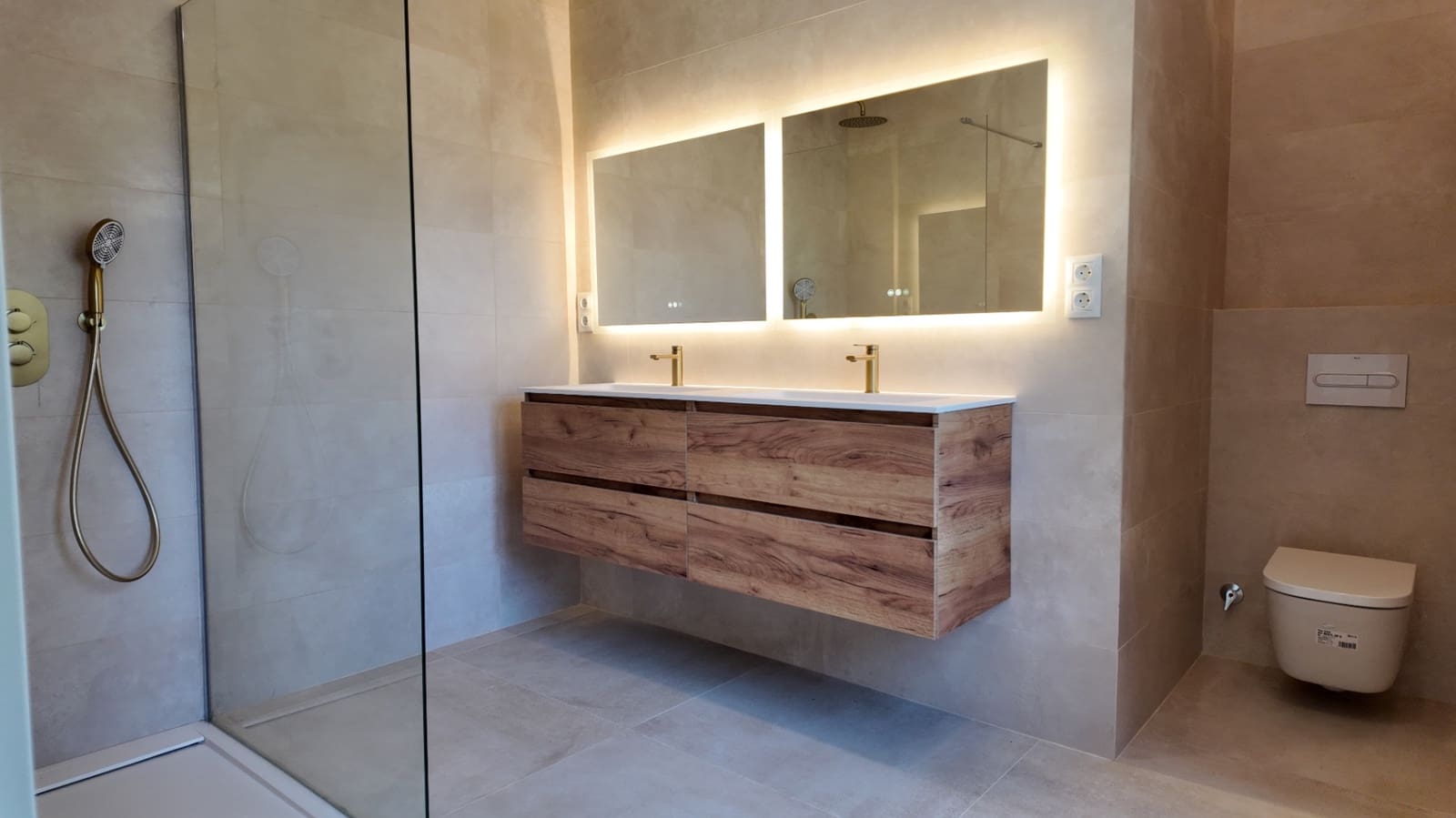 4 Zimmer Villa zu verkaufen in Albir mit Pool Garage - 1.595.000 € (Ref: 10024875)