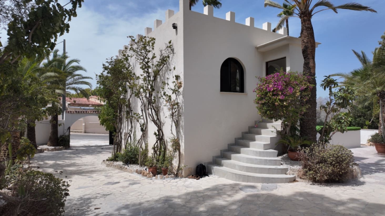 4 Zimmer Villa zu verkaufen in Albir mit Pool Garage - 1.595.000 € (Ref: 10024875)