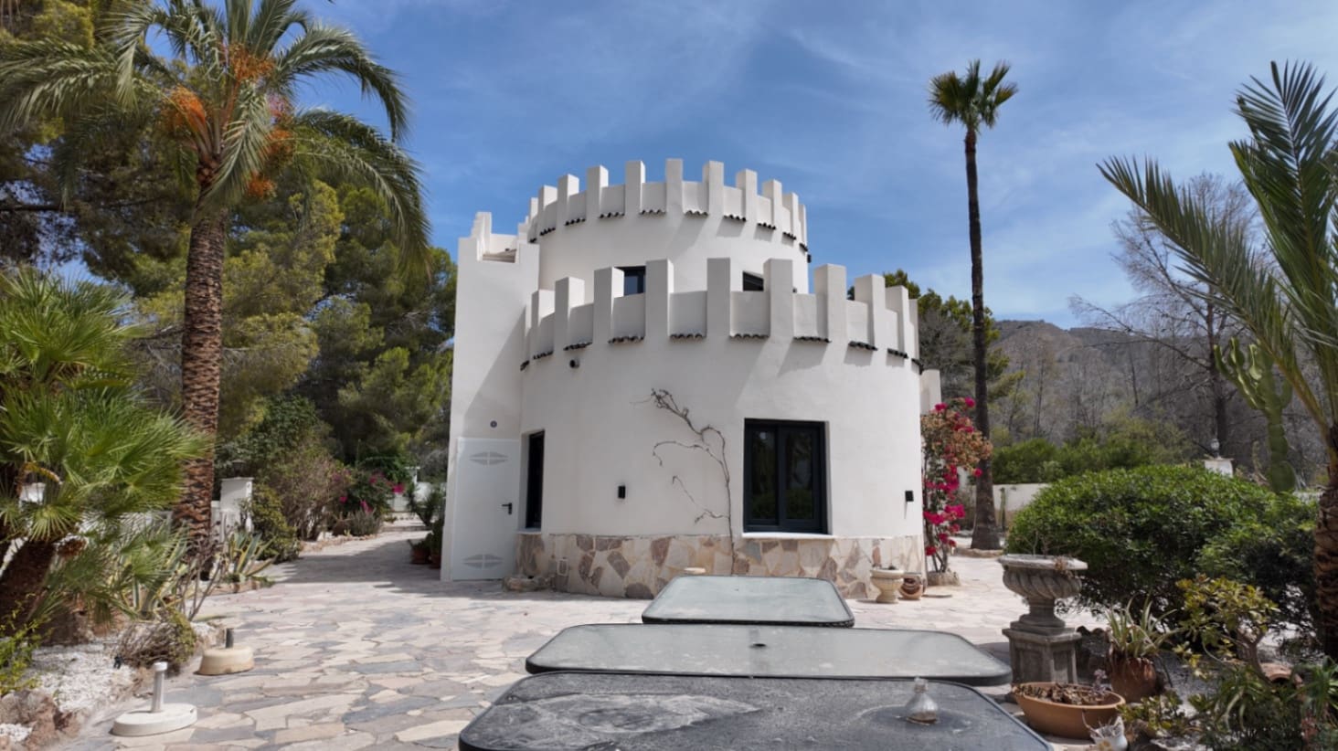 4 Zimmer Villa zu verkaufen in Albir mit Pool Garage - 1.595.000 € (Ref: 10024875)