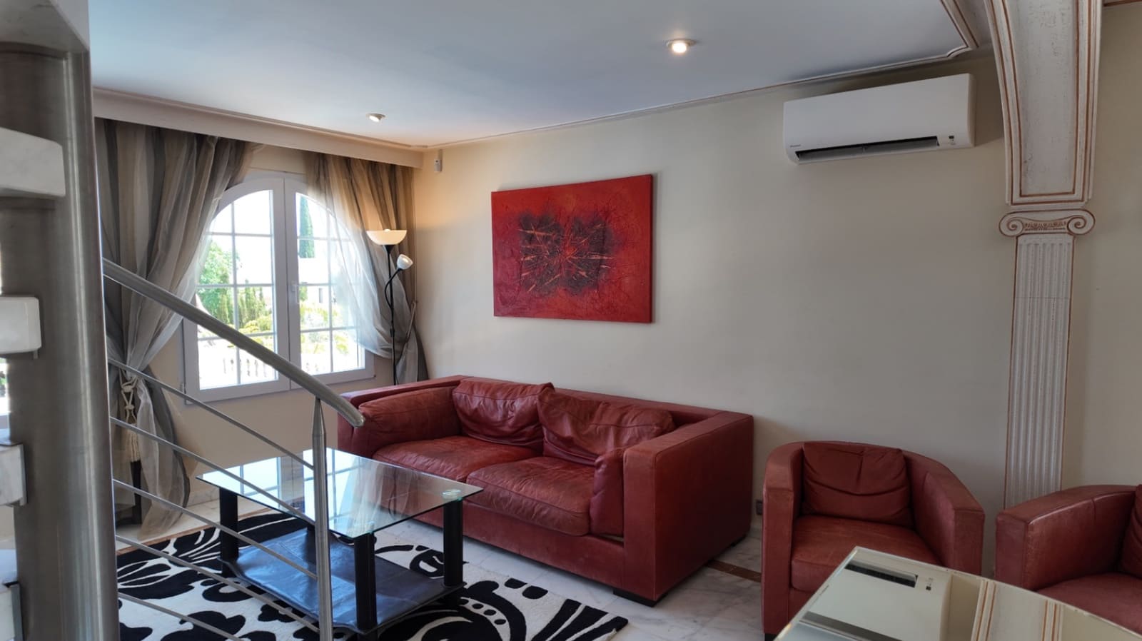 5 Zimmer Villa zu vermieten in La Nucia mit Pool Garage - 3.700 € (Ref: 10048131)